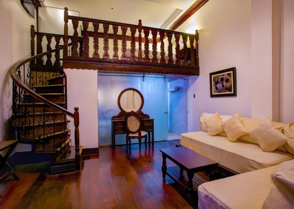 Hotel Luna Віган Екстер'єр фото